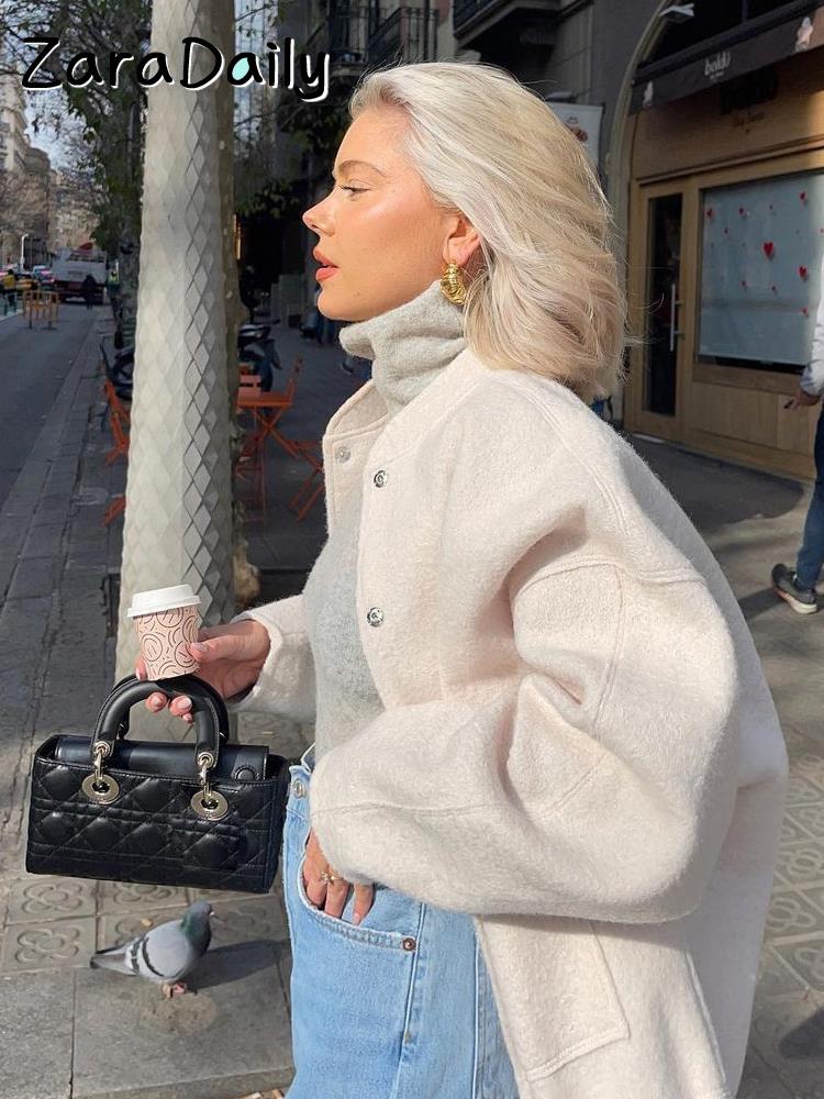 Fashion White Oversized Baseball Jacket for Women 2023 Spring Long Sleeve Coats Female Fleece Outwear Chic Tops Chaqueta Mujer